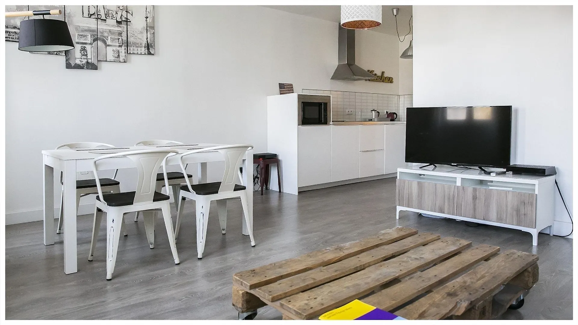 Urban Loft Marseille Apartment