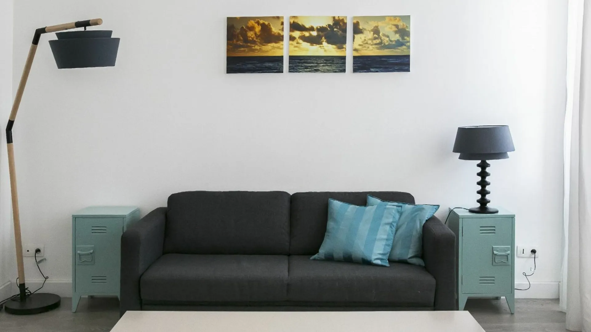 Urban Loft Marseille Apartment